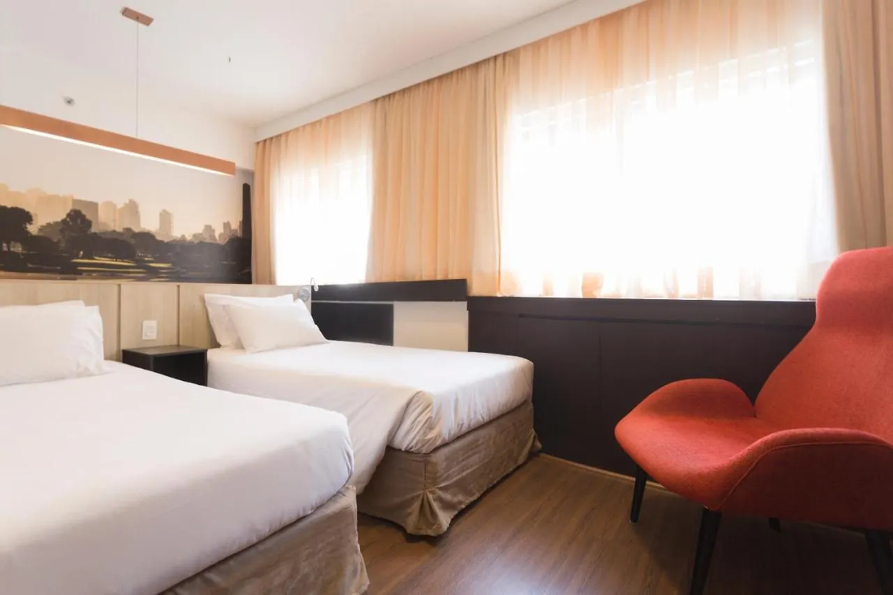 Flat 702 Suite Patio Paulista - Bela Vista São Paulo Lägenhetshotell